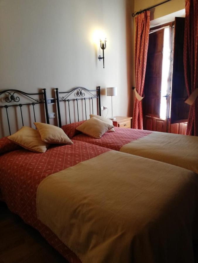 El Rincon Hotel Cuéllar Екстериор снимка